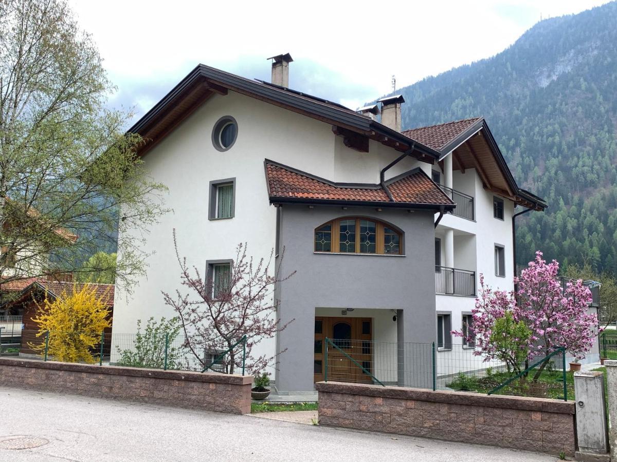 Angeli Dolomiti House Croviana Exterior foto